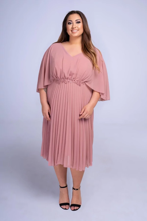 Helga pliszírozott pelerines midi plus size muszlin alkalmi ruha, mályva